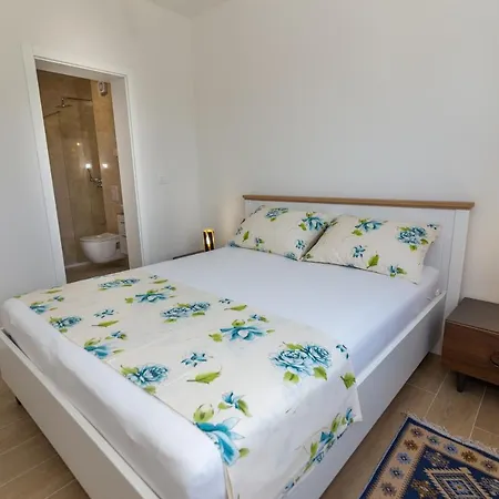 Dijamant Apartment *
